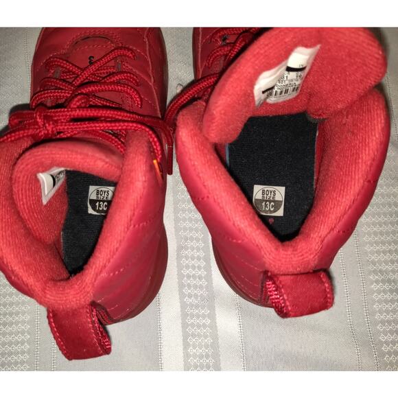 Nike Air Jordan Retro Red Kids Shoes 151186-601 Little Childs Size 13C 2018 - Picture 6 of 10